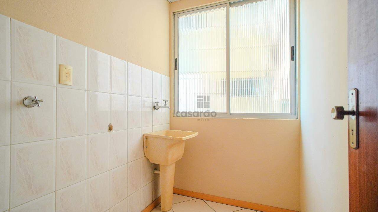 zw3mxm-apartamento-3-quartos-no-pelotas-area-de-servico.jpg