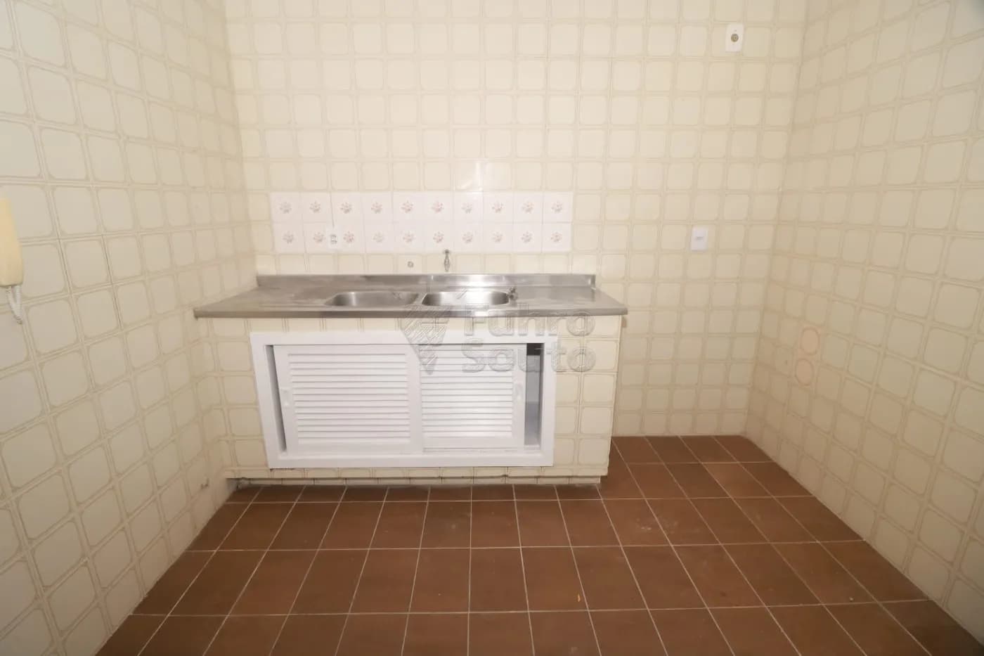 zw8bow-pelotas-apartamento-padrao-centro-21-05-2026_18-00-23-6a0f7267864fe.webp