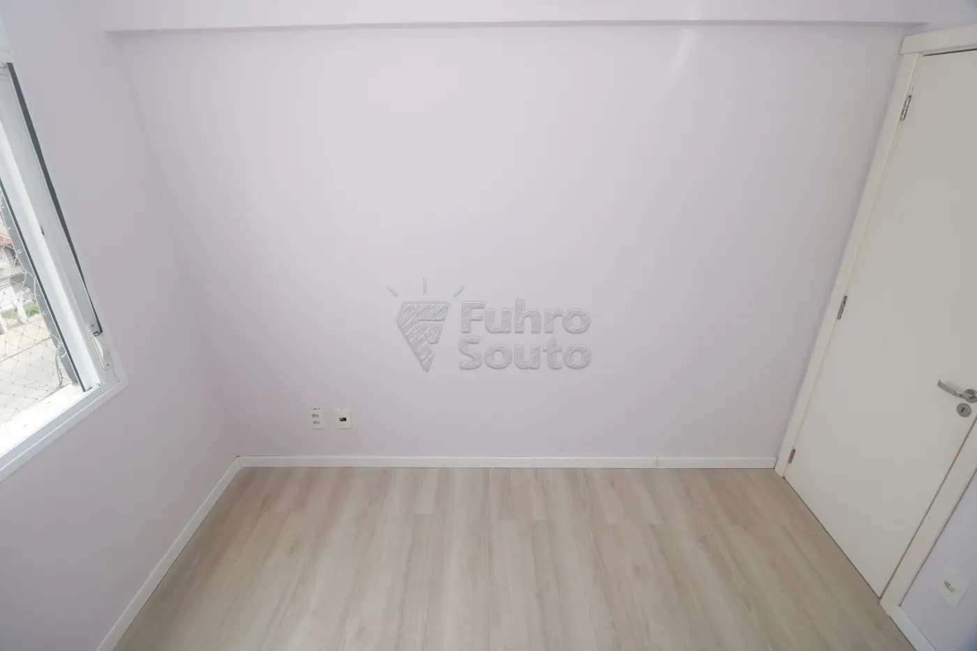 zxz5hb-pelotas-apartamento-padrao-centro-05-03-2026_23-30-43-69aa3c53578c5.webp