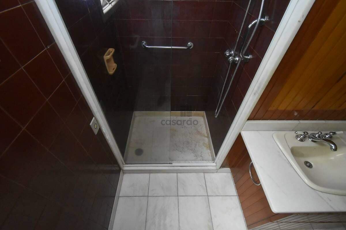 zy9t7i-casa-4-quartos-no-pelotas-banheiro-suite.jpg
